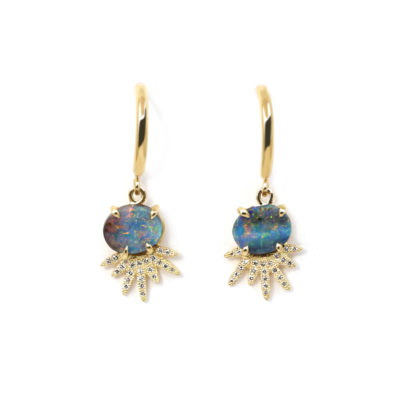 Boucles d’oreilles opales et diamants